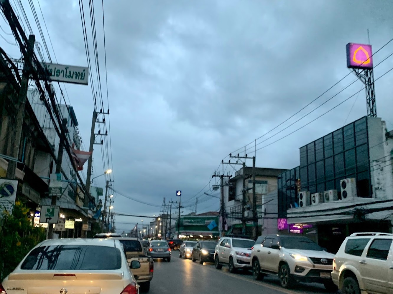 ATM ธนาคารไทยพาณิชย์ สาขาปราจีนบุรี เครื่อง 1: สถาบันการเงิน ตู้เอทีเอ็มของธนาคารไทยพาณิชย์ที่ปราจีนบุรีอ.เมือง