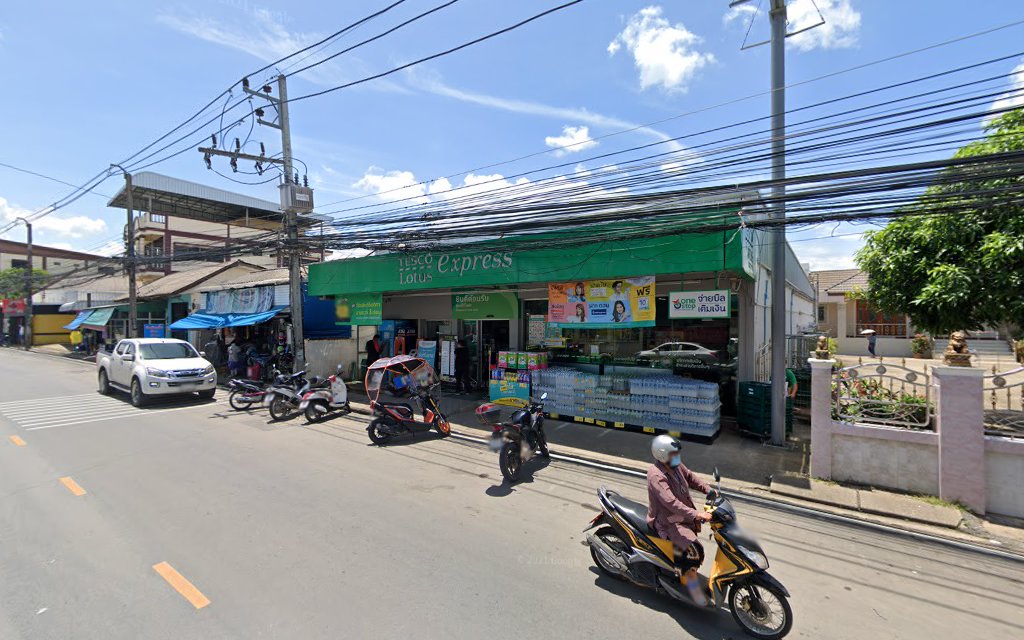 ATM กรุงไทย ยืนยันตัวตน LOTUS EXPRESS สาขาตลาดเหมืองแดง เชียงราย (2119) (rcm): ตู้เอทีเอ็มของธนาคารกรุงไทยที่เชียงรายอำเภอแม่สาย