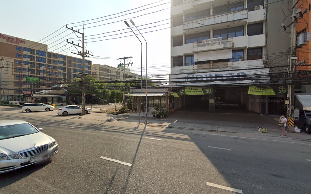 ATM กรุงไทย ยืนยันตัวตน ห้างฯ โรบินสัน ศรีราชา: ตู้เอทีเอ็มของธนาคารกรุงไทยที่ชลบุรีอำเภอศรีราชา