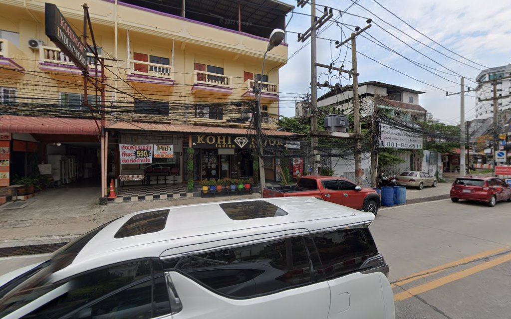 ATM ธนาคารธนชาต (Familymart สาขาWalking Street ซ.15): ตู้เอทีเอ็ม ธนาคารของธนาคาร ttbที่ชลบุรีชลบุรี